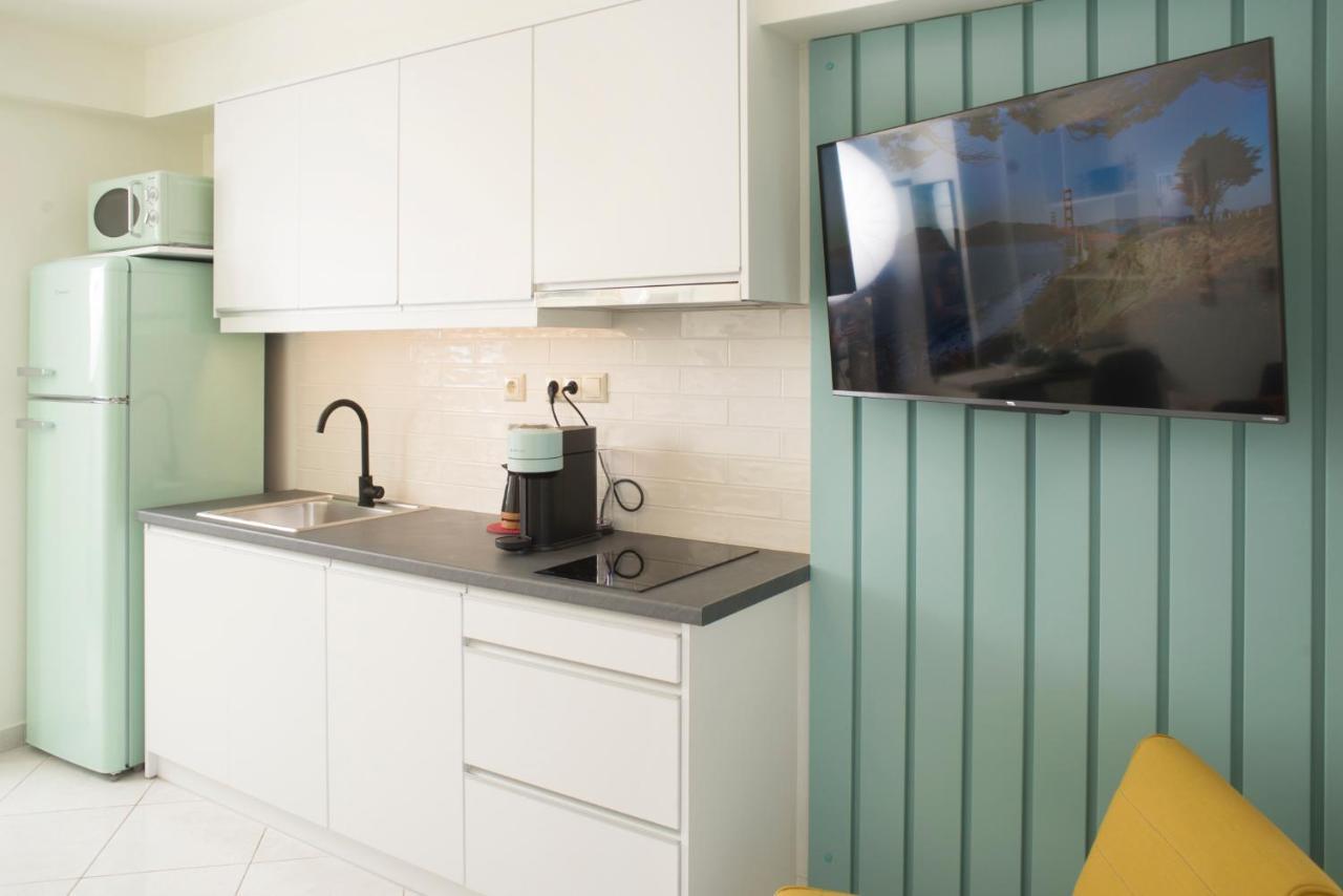 Spectacular Apartment Near Dance Hall/Center Каламата Экстерьер фото