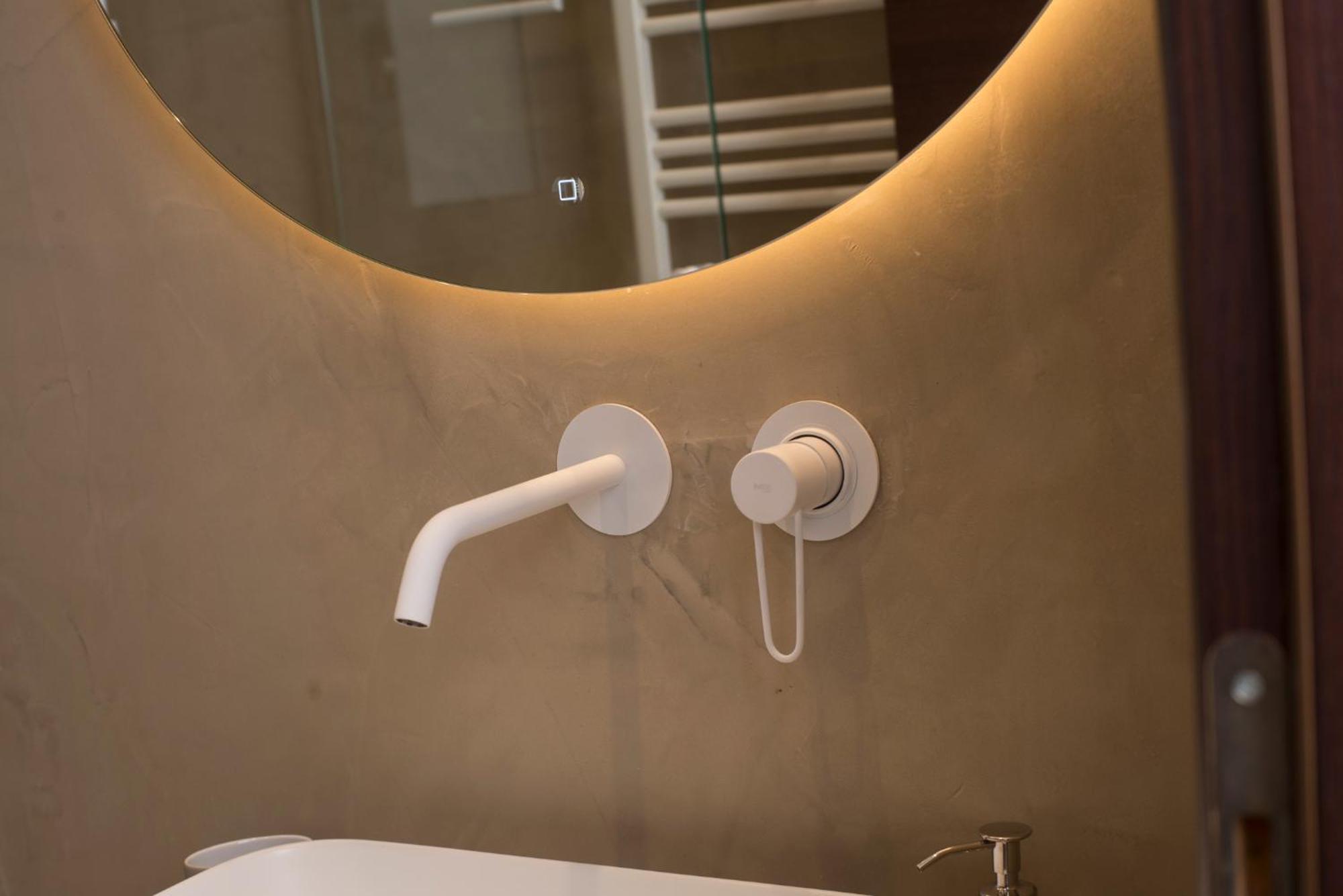 Spectacular Apartment Near Dance Hall/Center Каламата Экстерьер фото